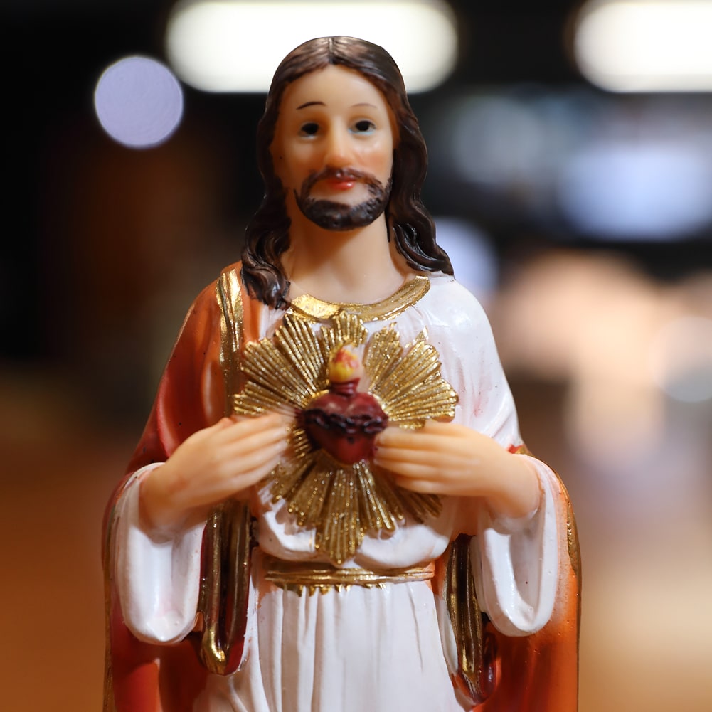 Statuette Jésus