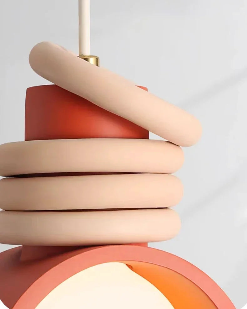 Suspension LED créative en résine – Design orange & blanc Art Déco