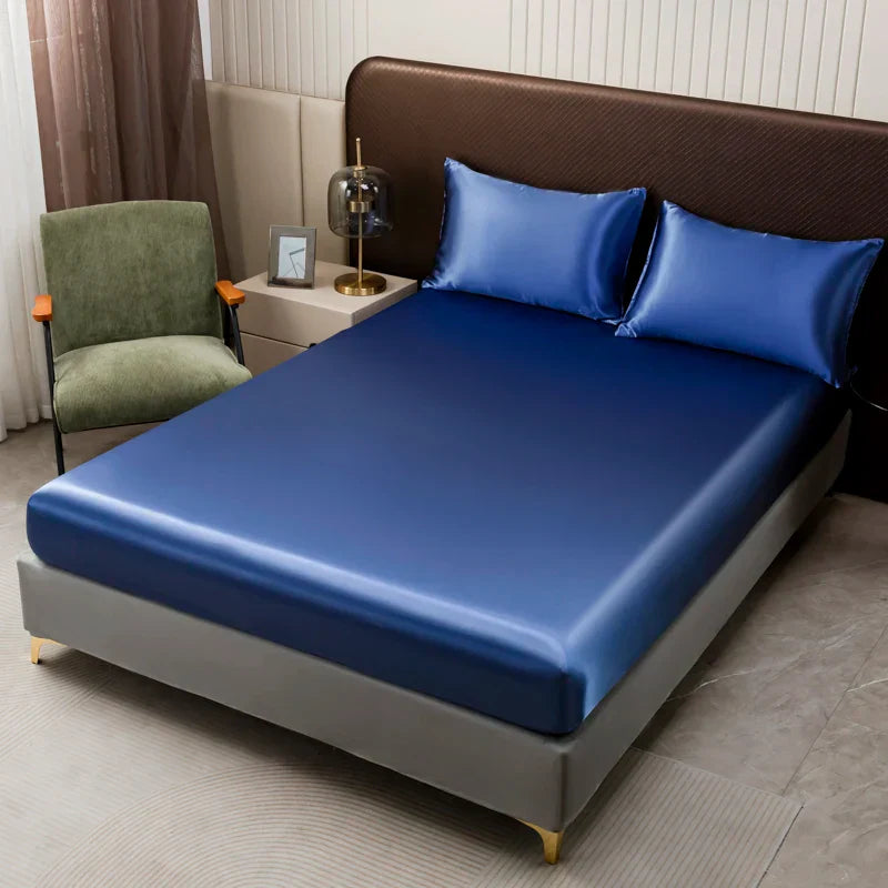 Parure de lit satinée unie – Luxe opulent pour une chambre royale