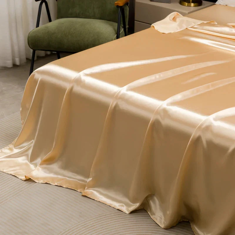 Parure de lit satinée unie – Luxe opulent pour une chambre royale